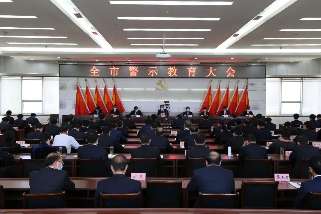 濱州交通事故引發(fā)社會(huì)關(guān)注，事故背后的警醒與反思